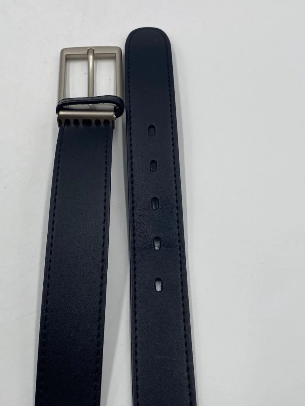 OOBE Black Leather Belt Size Small 1.25